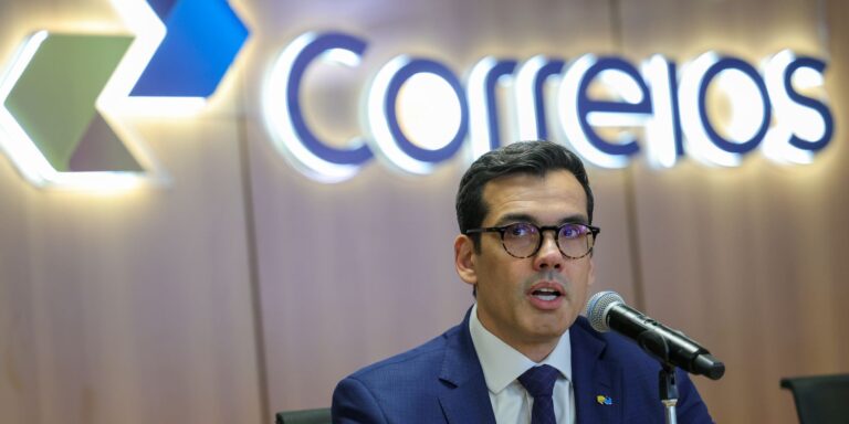 Correios preveem 15 mil demissões voluntárias e fechar mil agências correios-preveem-15-mil-demissoes-voluntarias-e-fechar-mil-agencias