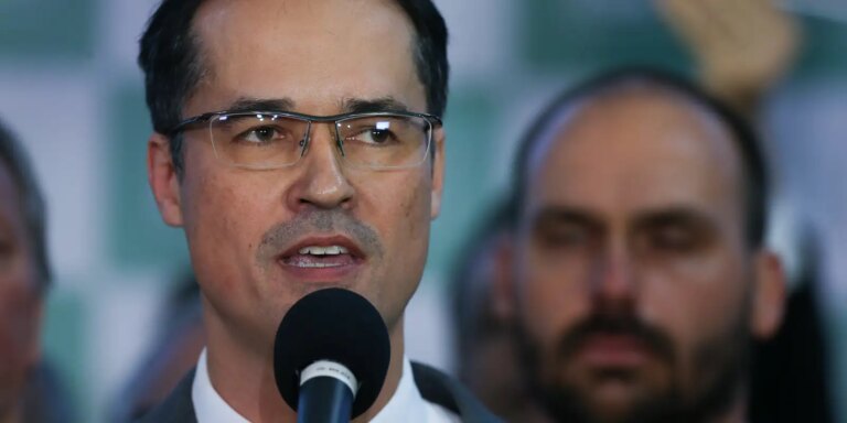 Deltan paga indenização a Lula por PowerPoint da Lava Jato deltan-paga-indenizacao-a-lula-por-powerpoint-da-lava-jato