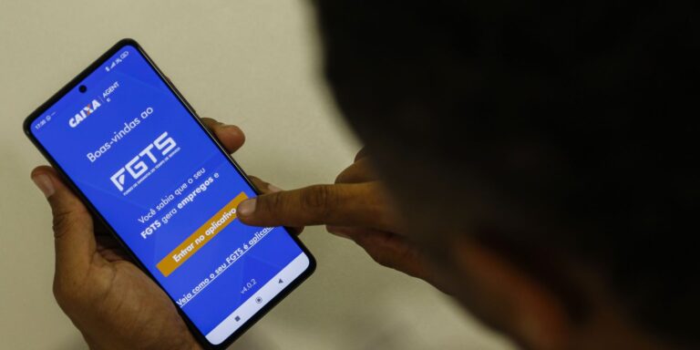 saldo-retido-do-fgts-vai-ser-liberado-para-opcao-saque-aniversario