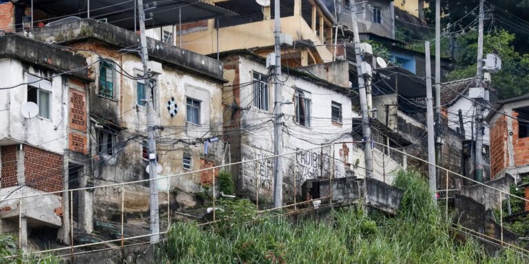Universidades vão engajar favelas em estudo sobre crise climática universidades-vao-engajar-favelas-em-estudo-sobre-crise-climatica