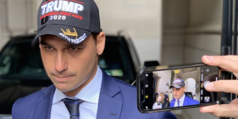 pf-determina-retorno-de-eduardo-bolsonaro-ao-cargo-de-policial