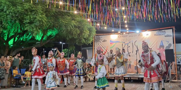 Dia de Reis marca tradição centenária da cultura popular brasileira dia-de-reis-marca-tradicao-centenaria-da-cultura-popular-brasileira
