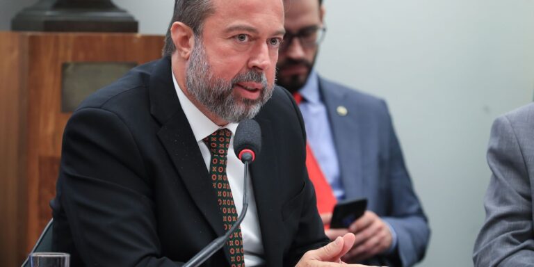 Brasil busca ampliar com sauditas parcerias em minerais críticos brasil-busca-ampliar-com-sauditas-parcerias-em-minerais-criticos