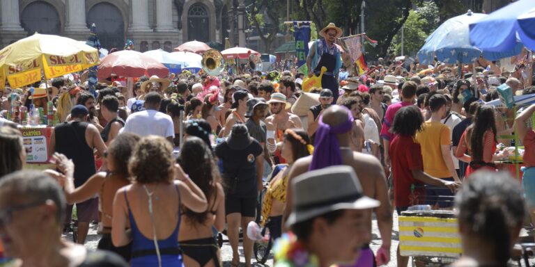 Ocupação hoteleira no Rio para o carnaval já chega a 73,91% ocupacao-hoteleira-no-rio-para-o-carnaval-ja-chega-a-73,91%