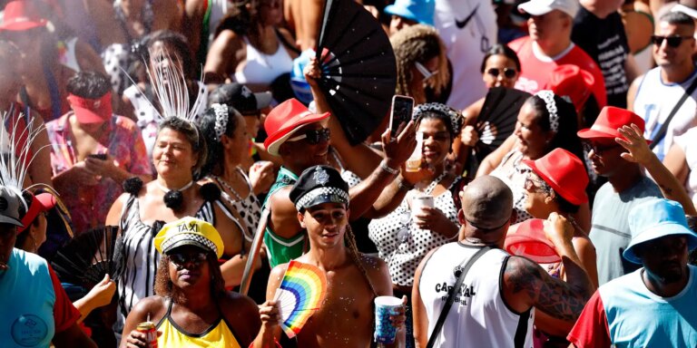 Ativistas denunciam ‘blackface’ em fantasias de carnaval ativistas-denunciam-‘blackface’-em-fantasias-de-carnaval