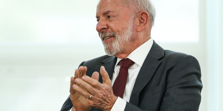 Lula vai ao Panamá participar do Fórum Econômico da AL e Caribe lula-vai-ao-panama-participar-do-forum-economico-da-al-e-caribe