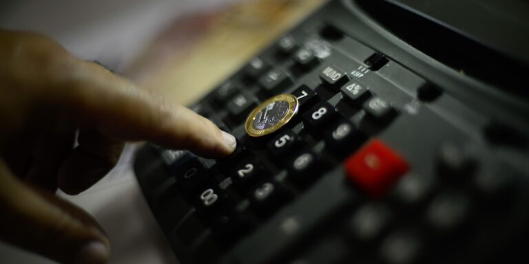 divida-publica-pode-alcancar-ate-r$-10,3-trilhoes-em-2026