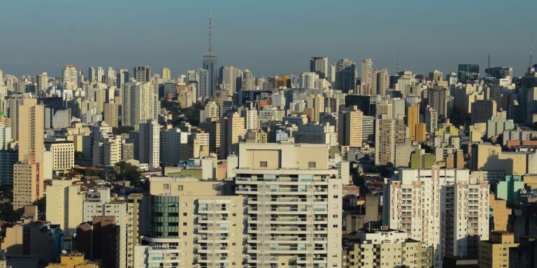 inflacao-do-aluguel-sobe-0,41%-em-janeiro,-mas-tem-queda-em-um-ano