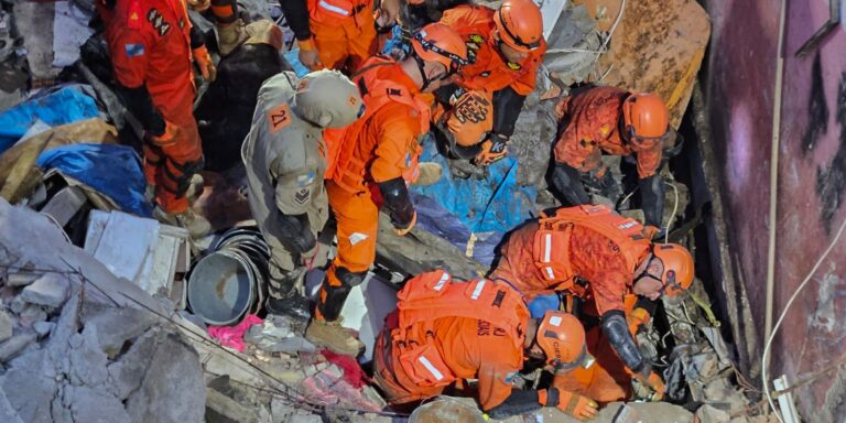 chuva-e-ventania:-rio-registra-dois-desabamentos,-uma-pessoa-morreu